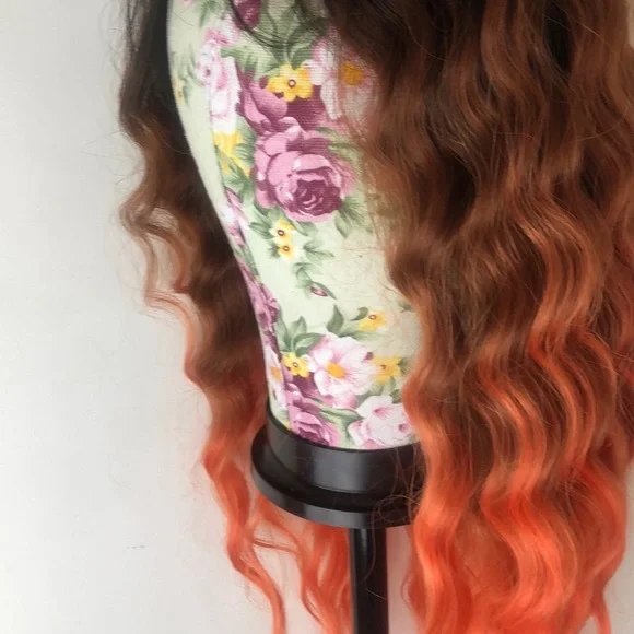30” ORANGE BROWN OMBRÉ CELEB WAVY LACE-FRONT WIG display picture 1